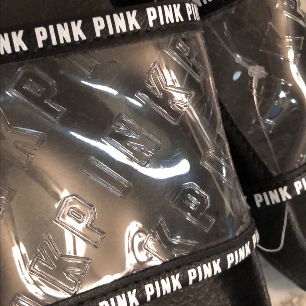 Slides by PINK (VS) - Picture 2 of 5